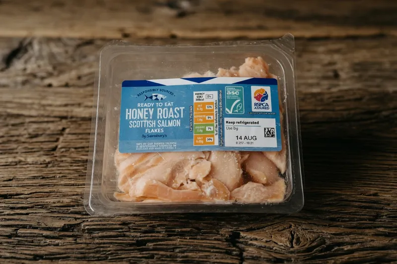 Sainsbury's Honey Roast Scottish Salmon Flakes (80g) pack photo